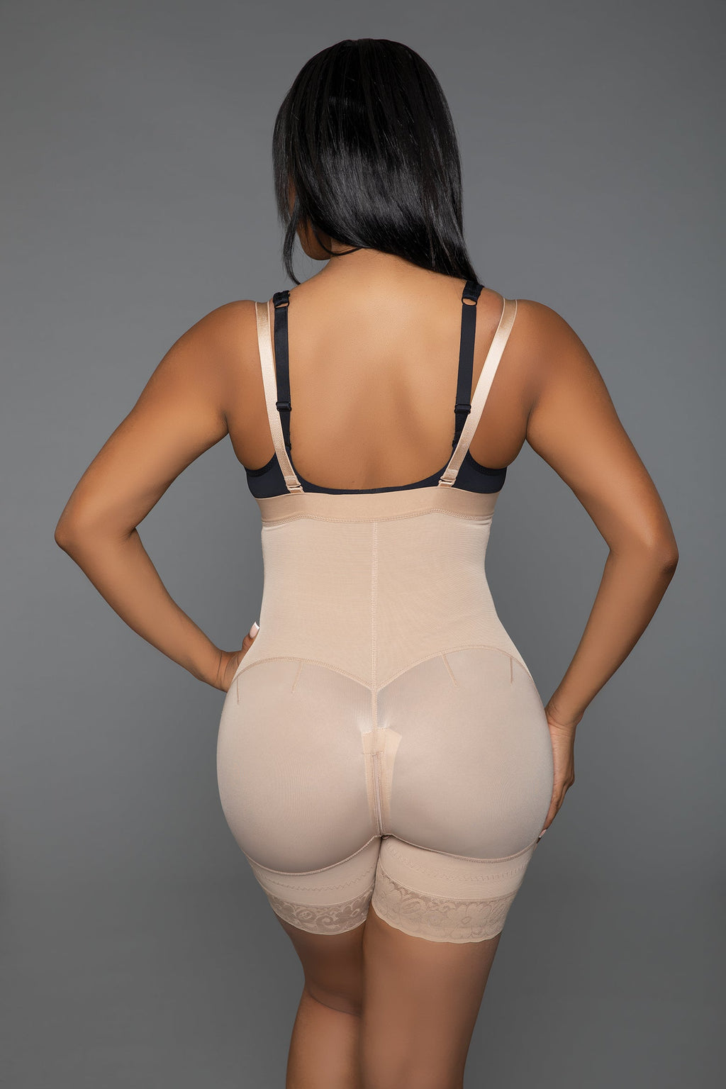 Curvellia 'Cinch Me In' Bodyshaper