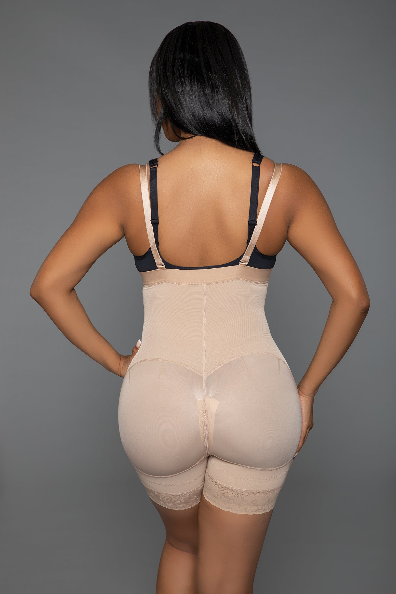 Curvellia 'Cinch Me In' Bodyshaper