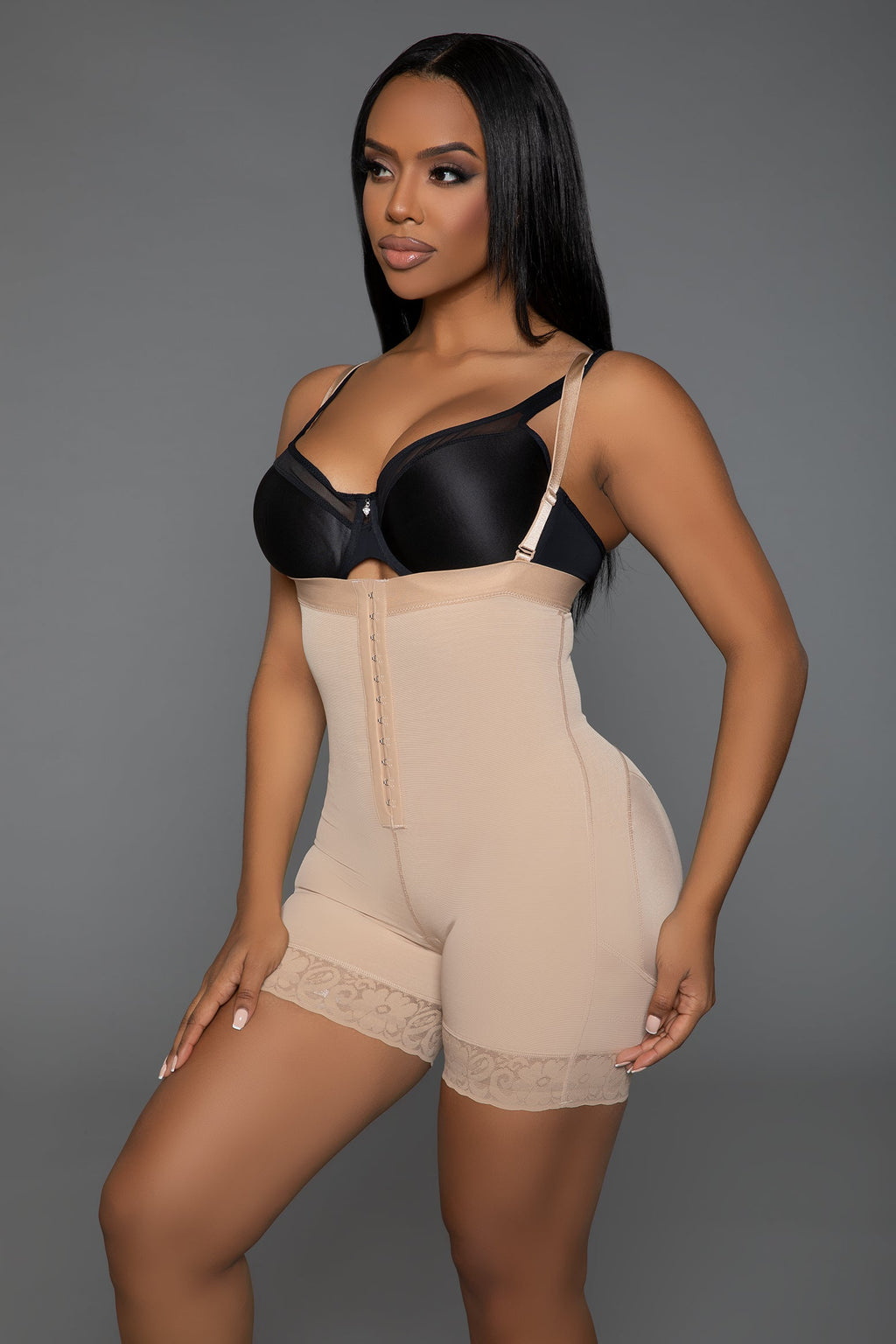 Curvellia 'Cinch Me In' Bodyshaper