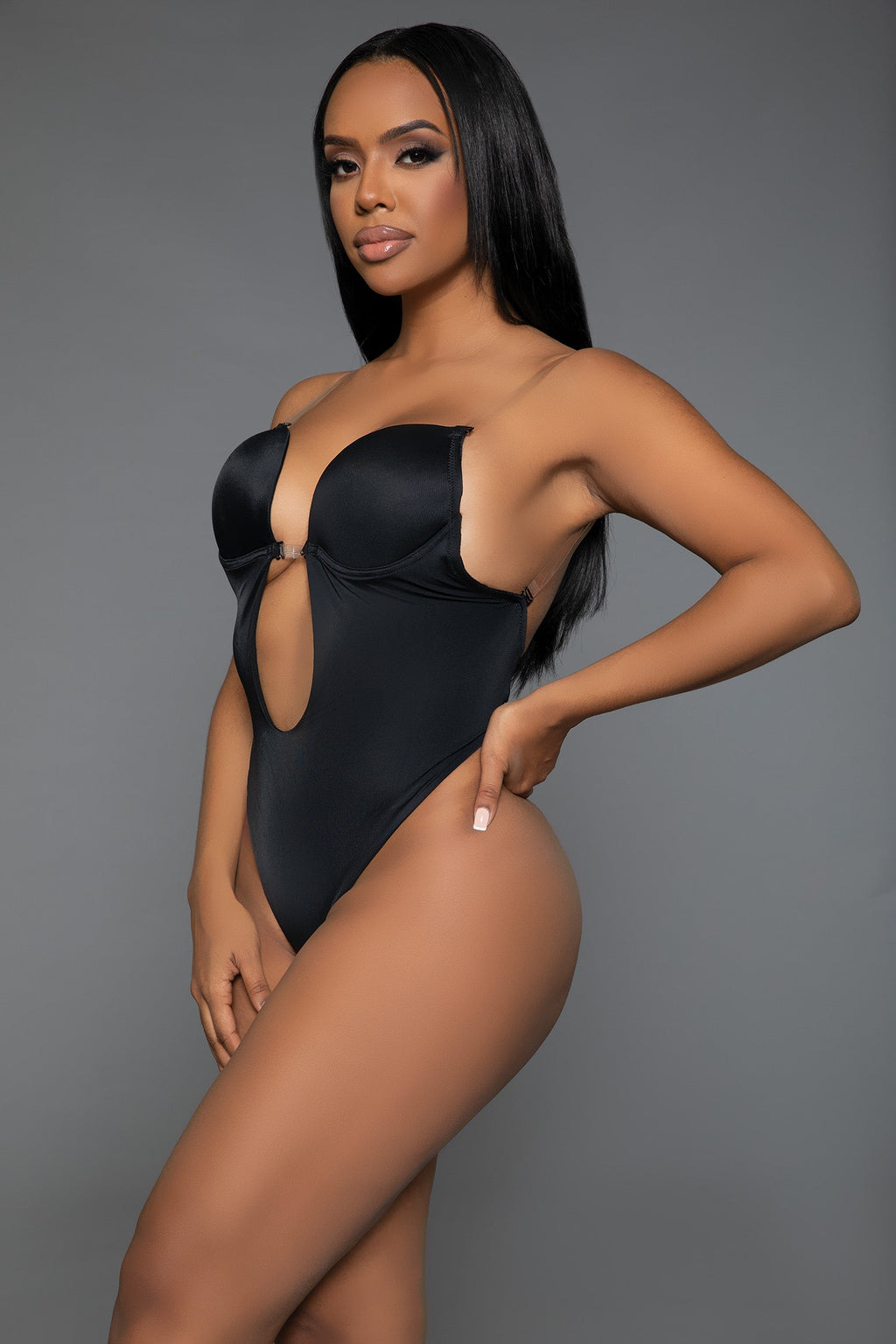 Curvellia 'Looking Curvy' Bodysuit Shaper