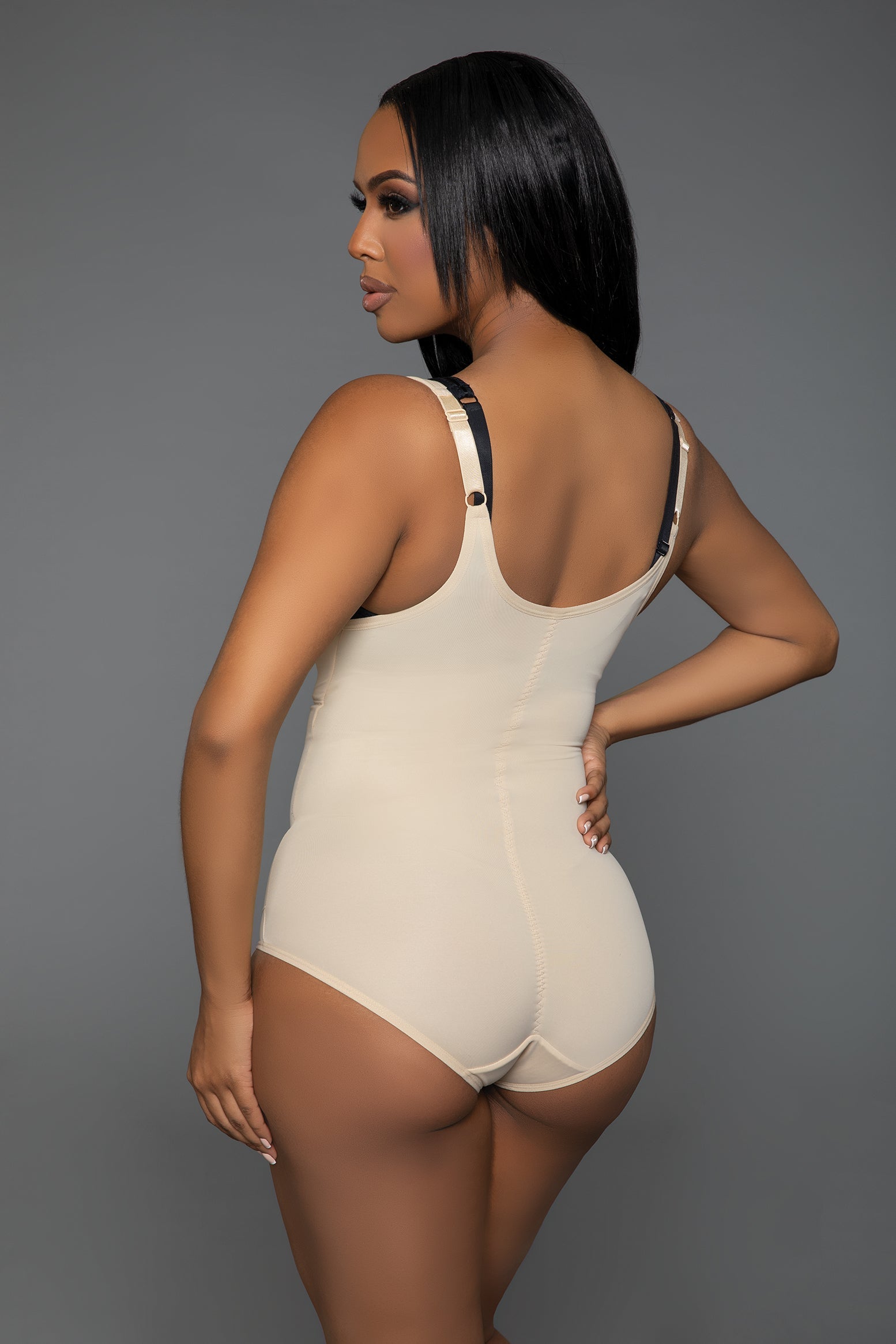 Curvellia 'Keep It Tight' Bodysuit Shaper